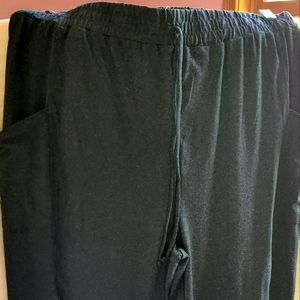 Sheila Rose Joggers with side pockets